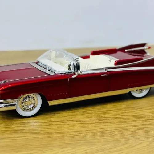 Retro Qırmızı Cadillac Metal Avtomobil Maketi