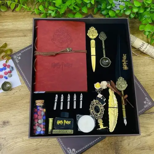 Harry Potter Qara Lələkli Bloknot Hədiyyə Dəsti