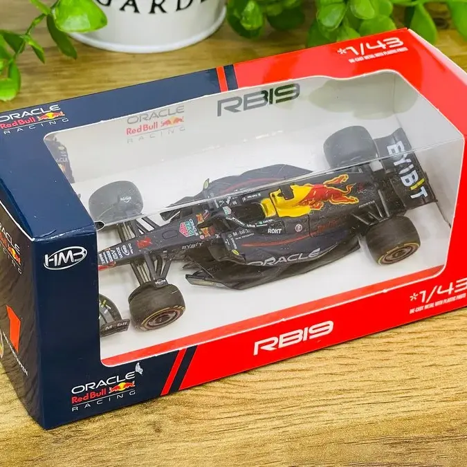 Oracle Red Bull RB19 F1 Model 13 Sm Maşın –1/43