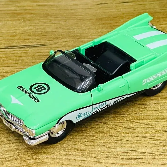 Retro Cabrio Metal Model Maşın – Yaşıl (11 sm)
