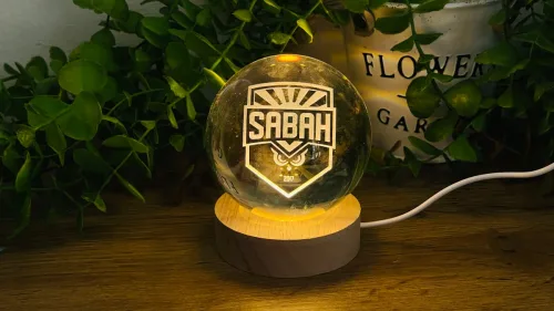 Sabah İşıqlı Kristal Kürə 7,5 x 10 Sm