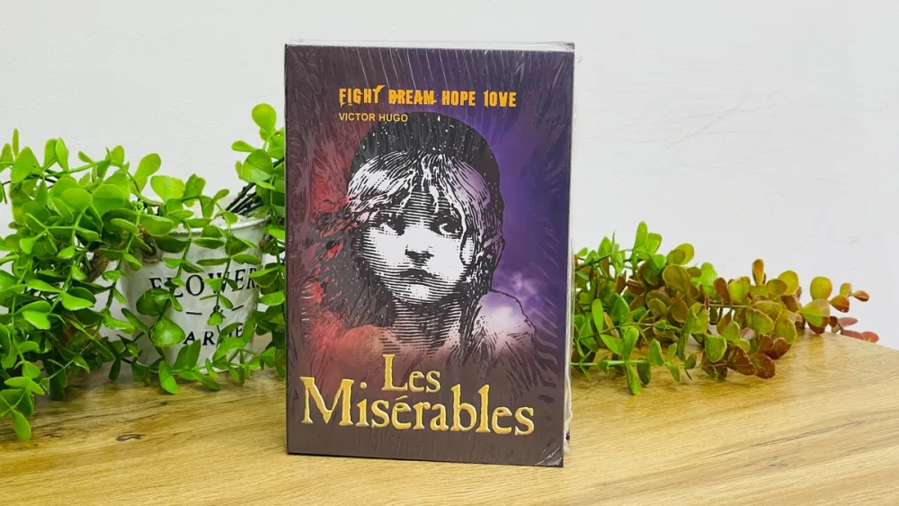 Kitab Formalı Gizli Seyf –Səfillər Les Misérables 🔐📖