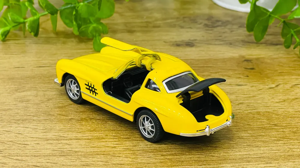 Klassik Mercedes-Benz 300SL Metal Avtomobil Modeli – Sarı 🚘