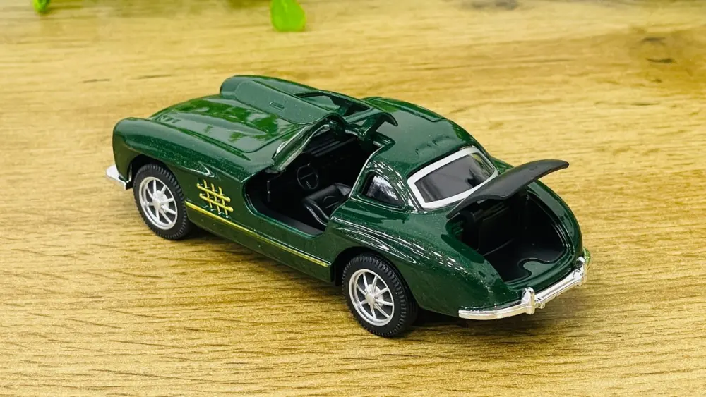Klassik Mercedes-Benz 300SL Metal Avtomobil Modeli – Yaşıl🚘