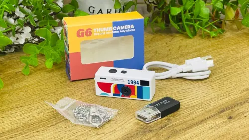 Mini Charm Kamera Ağ – Foto və Video Çəkən Brelok Kamera