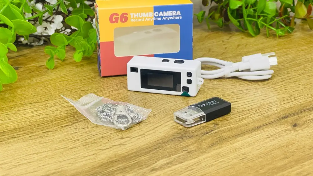 Mini Charm Kamera Ağ – Foto və Video Çəkən Brelok Kamera