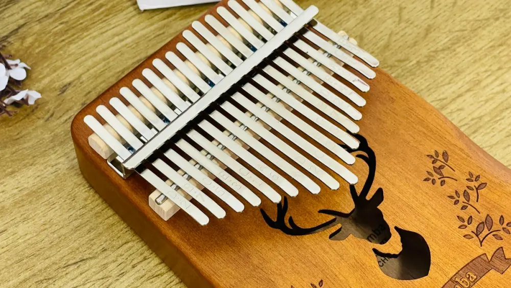 Kalimba – 17 Dilli Taxta Musiqi Aləti (Maral Dizaynlı), Qəhvəyi