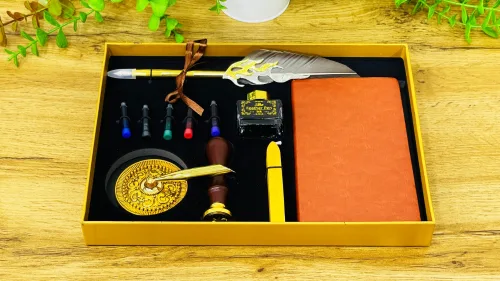 Lələk dəsti qızılı qutu alov qələmli 1851