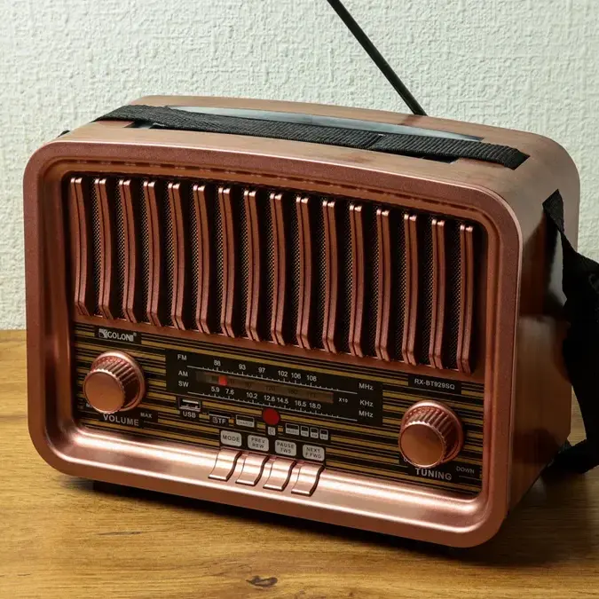 Retro Golon Radio