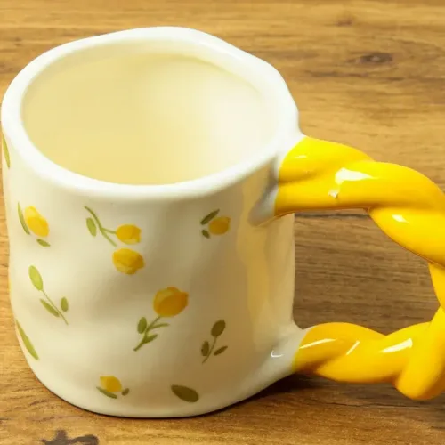 Sarı Saplı Çiçəkli Keramika Fincan