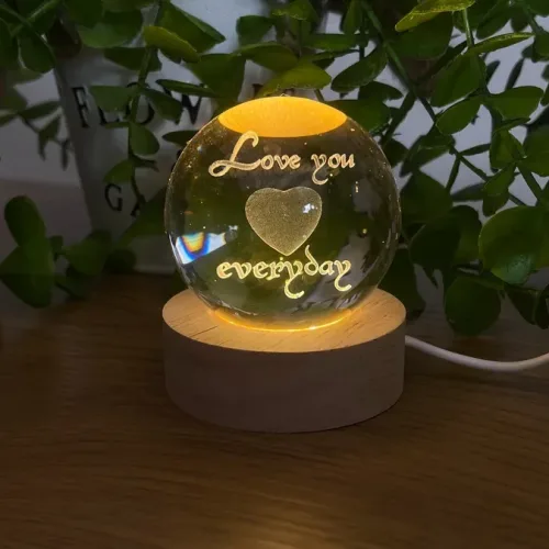 Love You Everday İşıqlı Kristal Kürə (Kiçik 5.5 x 7.5 sm)