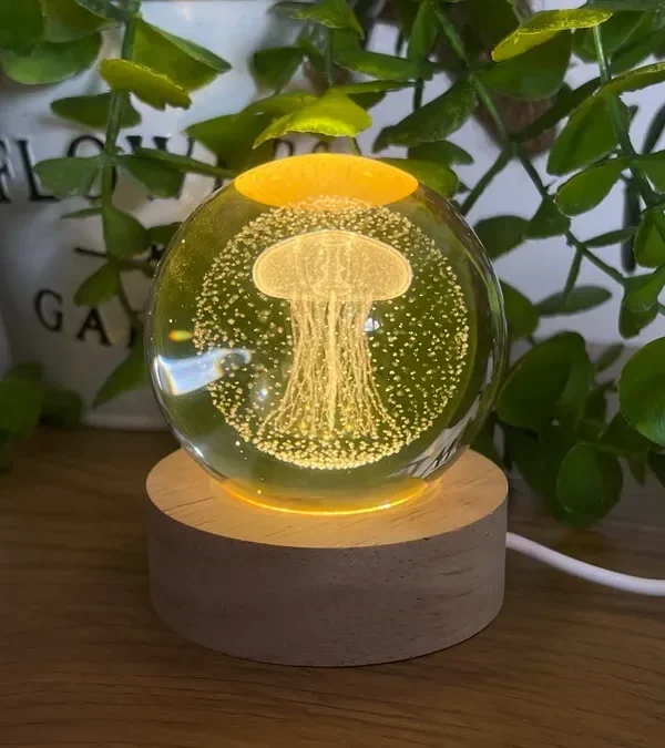Meduza Dənəcikli İşıqlı Kristal Kürə (Kiçik 5.5 x 7.5 sm) 9092 - Grido hədiyyə mağazası