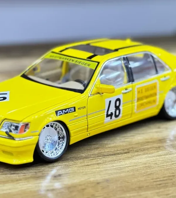 Mercedes-Benz AMG Sarı Yarış Modeli – Metal Maket - Grido hədiyyə mağazası