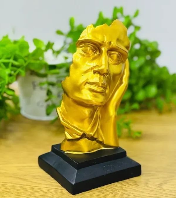 Modern Face Art Dekoru Qızılı Kar Suvenir 20 x 10 Sm🎭✨ - Grido hədiyyə mağazası