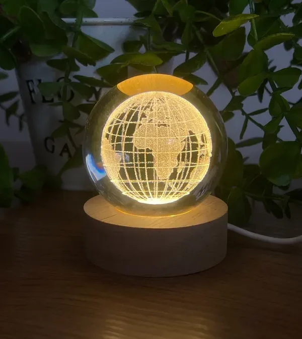 Qlobus sadə İşıqlı Kristal Kürə (Kiçik 5.5 x 7.5 sm) - Grido hədiyyə mağazası