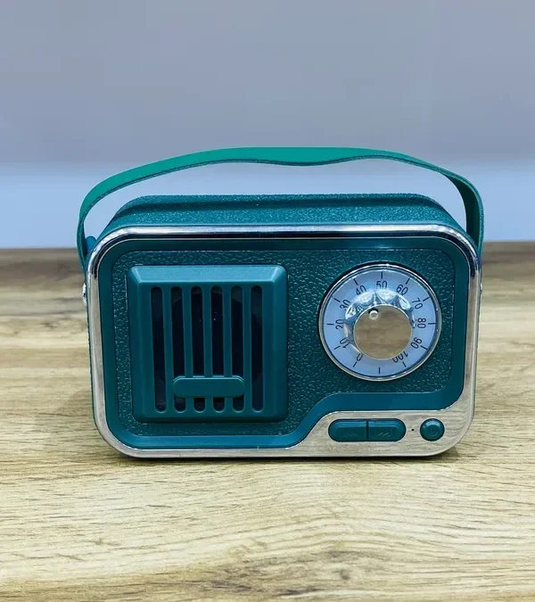 Retro Görünüşlü Yaşıl FM Radiolu Bluetooth Səsucaldıcı - Grido hədiyyə mağazası