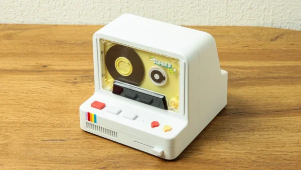 Retro Kaset Formalı Səs Ucaldıcı - Grido hədiyyə mağazası