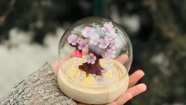 Sakura İşıqlı Kolba Suvenir – 10 sm - Grido hədiyyə mağazası