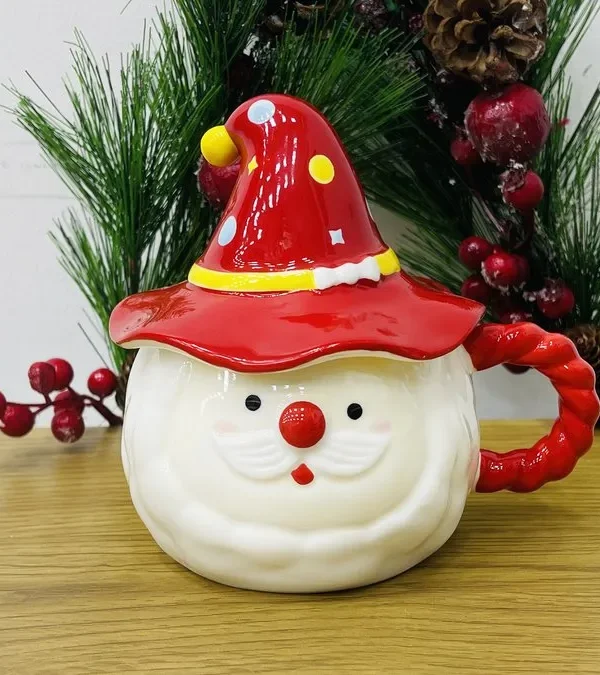 Şən Santa Dizaynlı Qırmızı Yeni İl Fincanı - Grido hədiyyə mağazası