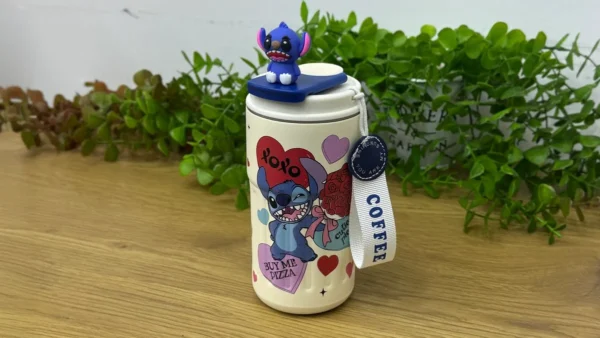 Stitch Dizaynlı Termos Xoxo Yazılı - Grido hədiyyə mağazası