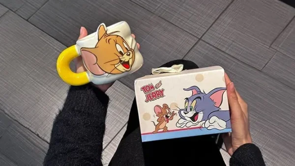 Tom & Jerry Qəhvəyi Jerry Keramika Fincan - Grido hədiyyə mağazası
