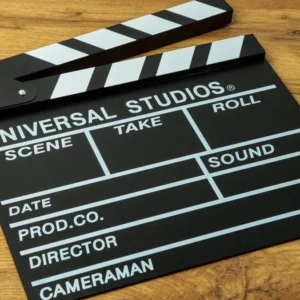 Universal Studios Film Klapan - Grido hədiyyə mağazası