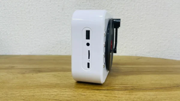 Ağ Retro Qramafon Dizaynlı Səsucaldıcı - Grido hədiyyə mağazası