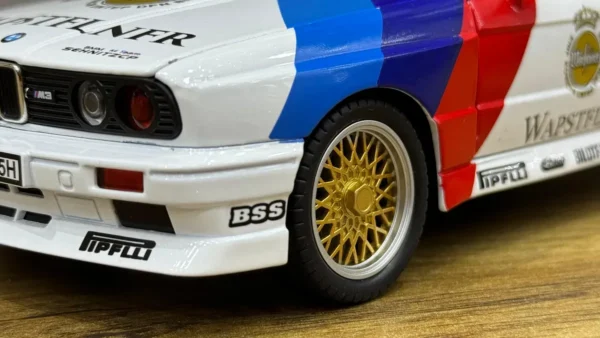 BMW Klassik Yarış Avtomobili Metal Maket - Grido hədiyyə mağazası