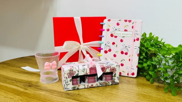 Çəhrayı Albalı Zərif Hədiyyə Seti Gift Box - Grido hədiyyə mağazası