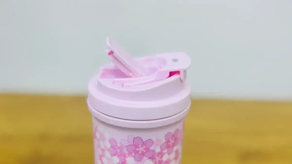 Çəhrayı Çiçəkli Termos Stəkan – 600 ml Yanis3 Çəhrayı Çiçəkli Termos Stəkan – 600 ml Yanis3 - Grido hədiyyə mağazası