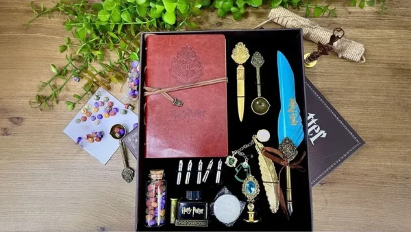 Harry Potter Mavi Lələkli Bloknot Hədiyyə Dəsti - Grido hədiyyə mağazası