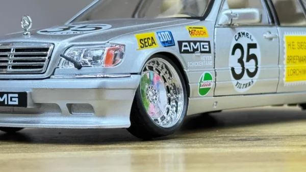 Mercedes-Benz AMG Boz Yarış Modeli – Metal Maket Mercedes-Benz AMG Boz Yarış Modeli – Metal Maket - Grido hədiyyə mağazası