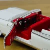 Retro Ağ Cadillac Metal Avtomobil Maketi - Grido hədiyyə mağazası