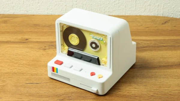 Retro Kaset Formalı Səs Ucaldıcı - Grido hədiyyə mağazası