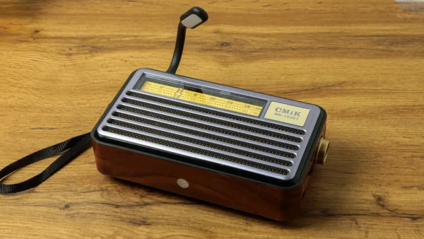Retro Radio Cmik - Grido hədiyyə mağazası