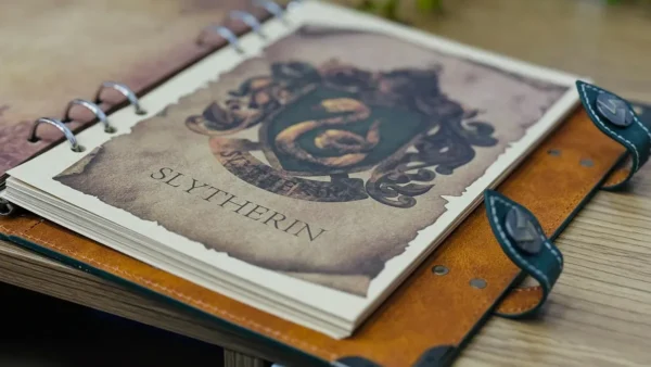 Slytherin Premium Bloknot Slytherin Premium Bloknot - Grido hədiyyə mağazası