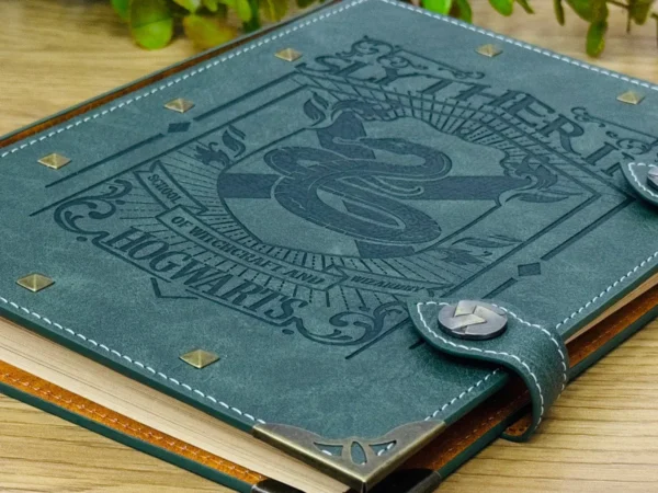Slytherin Premium Bloknot Slytherin Premium Bloknot - Grido hədiyyə mağazası