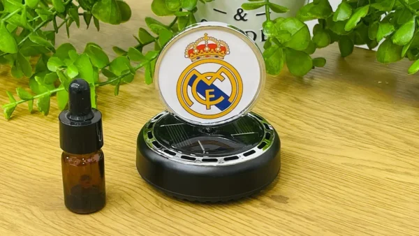 Avtomobil üçün Real Madrid Klub Dizaynlı Ətirləndirici - Grido hədiyyə mağazası