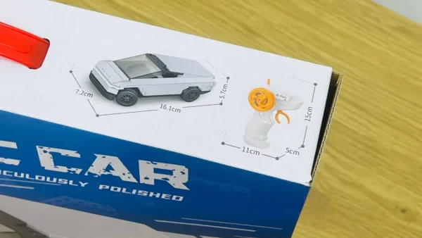 Block RC Car – Uzaqdan İdarə Olunan Konstruksiya Maşın 242 Hissə Block RC Car – Uzaqdan İdarə Olunan Konstruksiya Maşın 242 Hissə - Grido hədiyyə mağazası