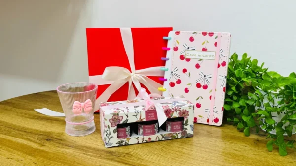 Çəhrayı Albalı Zərif Hədiyyə Seti Gift Box - Grido hədiyyə mağazası