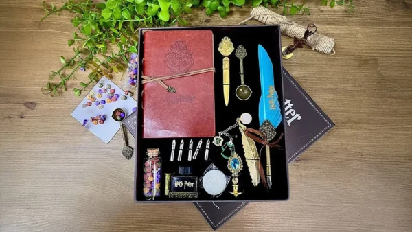 Harry Potter Mavi Lələkli Bloknot Hədiyyə Dəsti - Grido hədiyyə mağazası
