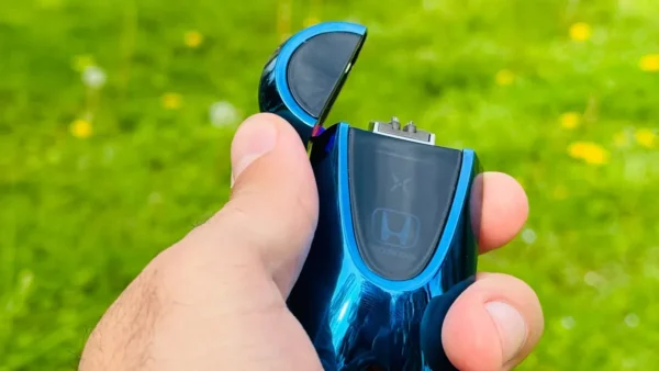 Honda Dizayn Göy Elektron Çaxmaq 957– USB Şarjlı , Windproof Elektrikli Lighter (Blue Metal) - Grido hədiyyə mağazası