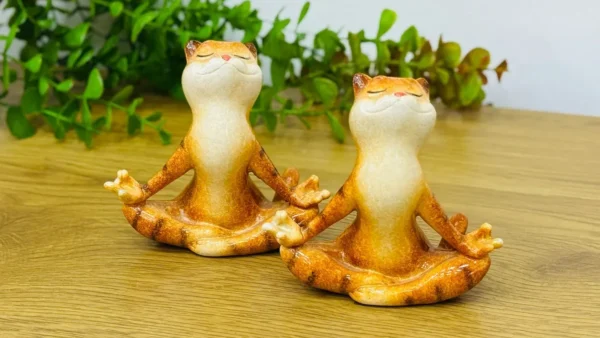 Meditasiya edən Pişik Dekoru – 2-li Dəst 11 sm Meditasiya edən Pişik Dekoru – 2-li Dəst 11 sm - Grido hədiyyə mağazası