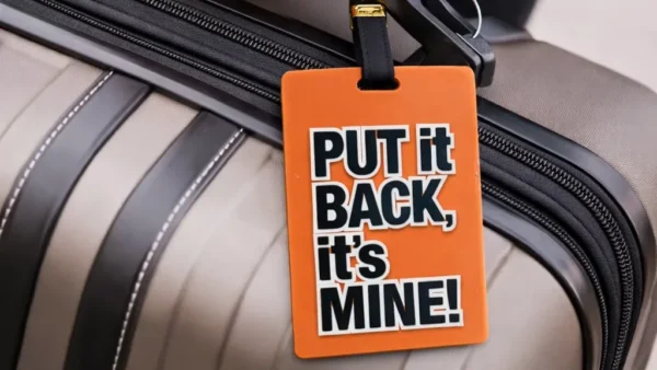 “PUT IT BACK, IT’S MINE!” Çamadan Etiketi - Grido hədiyyə mağazası