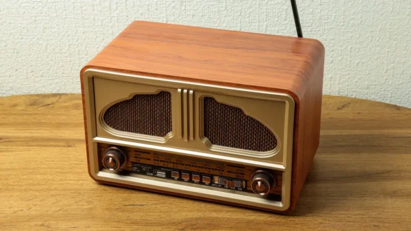 Retro Dinamik və Radio Retro Dinamik və Radio - Grido hədiyyə mağazası