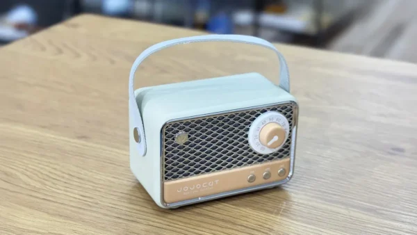 Retro Dizaynlı Yaşıl FM Radiolu Bluetooth Mini Səsucaldıcı - Grido hədiyyə mağazası