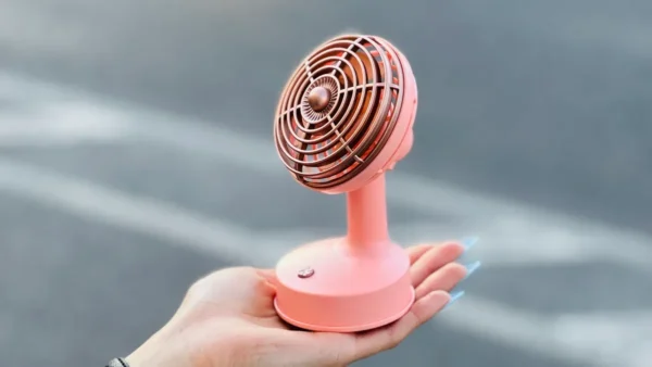 Retro Mini Masaüstü Fan Çəhrayı - Grido hədiyyə mağazası