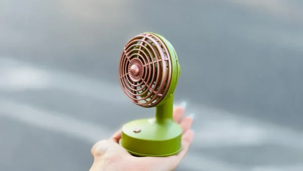 Retro Mini Masaüstü Fan Yaşıl - Grido hədiyyə mağazası