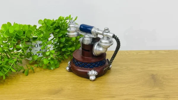 Retro Telefon Dizaynlı Masaüstü Saat ( 16 x 18 sm ) - Grido hədiyyə mağazası