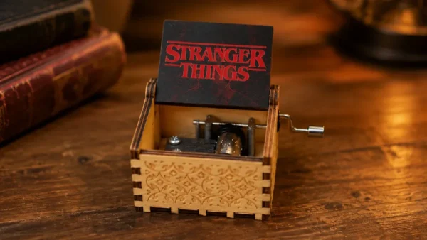 Stranger Things Musiqi Qutusu - Grido hədiyyə mağazası